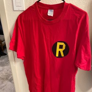 DC’s Robin T Shirt.